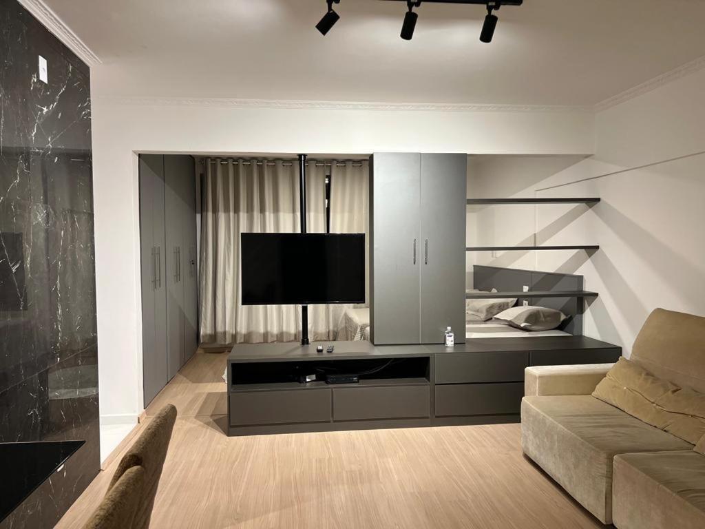 Apartamento Para Pessoas De Familia Ou A Negocio, Ap Lindo Aconchegante No Bras Proximo Igreja Mundial,Mercado Municipal, 25 De Marco, Templo Salomao, Metro Dom Pedro Ll, Bancos, Mercado E Etc Сан-Пауло Экстерьер фото