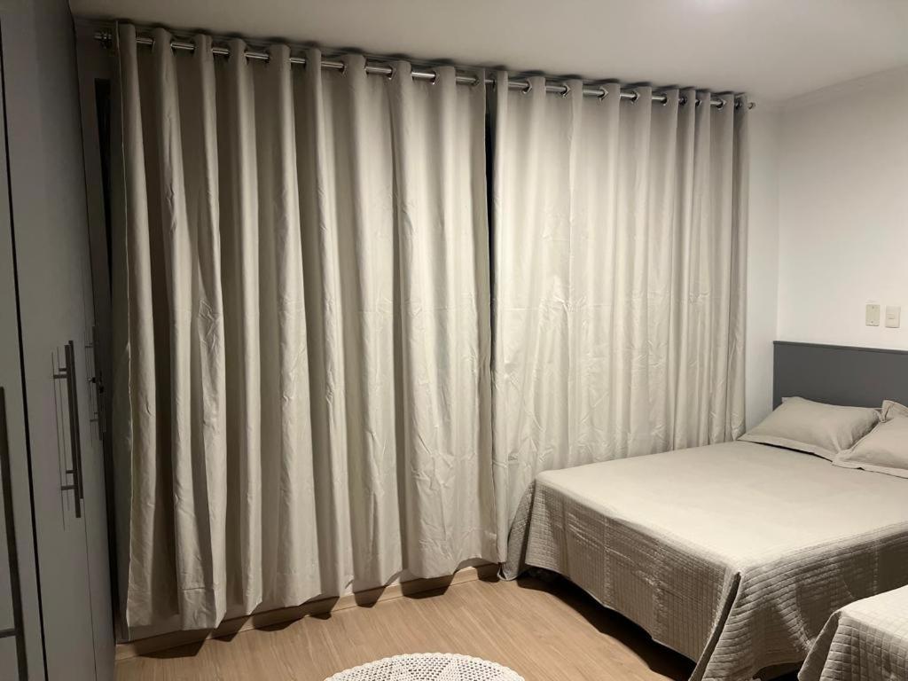 Apartamento Para Pessoas De Familia Ou A Negocio, Ap Lindo Aconchegante No Bras Proximo Igreja Mundial,Mercado Municipal, 25 De Marco, Templo Salomao, Metro Dom Pedro Ll, Bancos, Mercado E Etc Сан-Пауло Экстерьер фото
