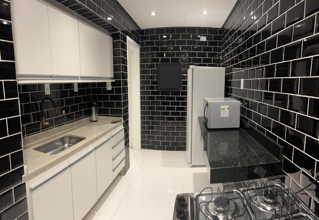 Apartamento Para Pessoas De Familia Ou A Negocio, Ap Lindo Aconchegante No Bras Proximo Igreja Mundial,Mercado Municipal, 25 De Marco, Templo Salomao, Metro Dom Pedro Ll, Bancos, Mercado E Etc Сан-Пауло Экстерьер фото