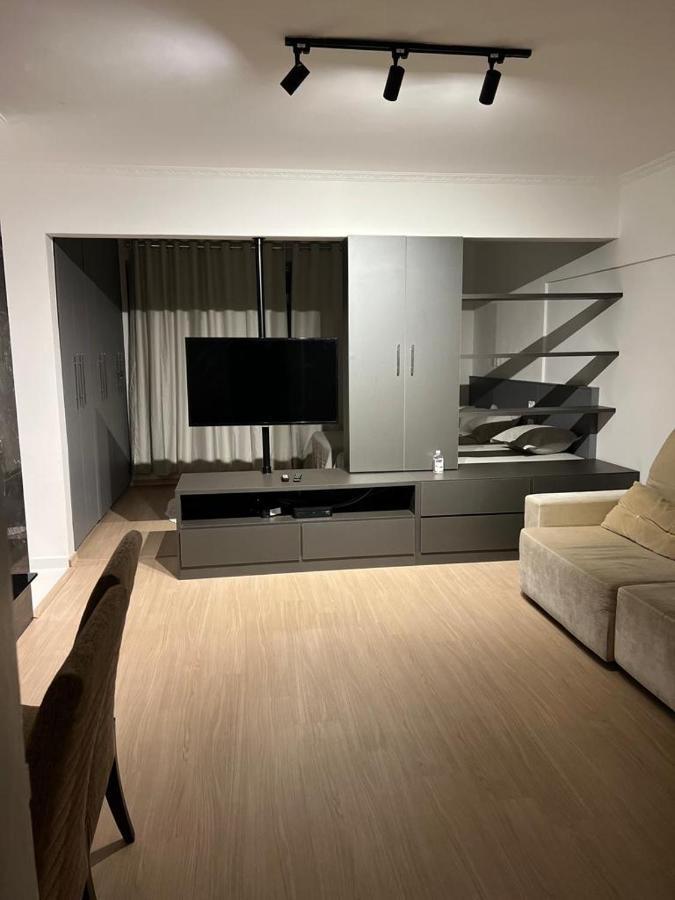 Apartamento Para Pessoas De Familia Ou A Negocio, Ap Lindo Aconchegante No Bras Proximo Igreja Mundial,Mercado Municipal, 25 De Marco, Templo Salomao, Metro Dom Pedro Ll, Bancos, Mercado E Etc Сан-Пауло Экстерьер фото